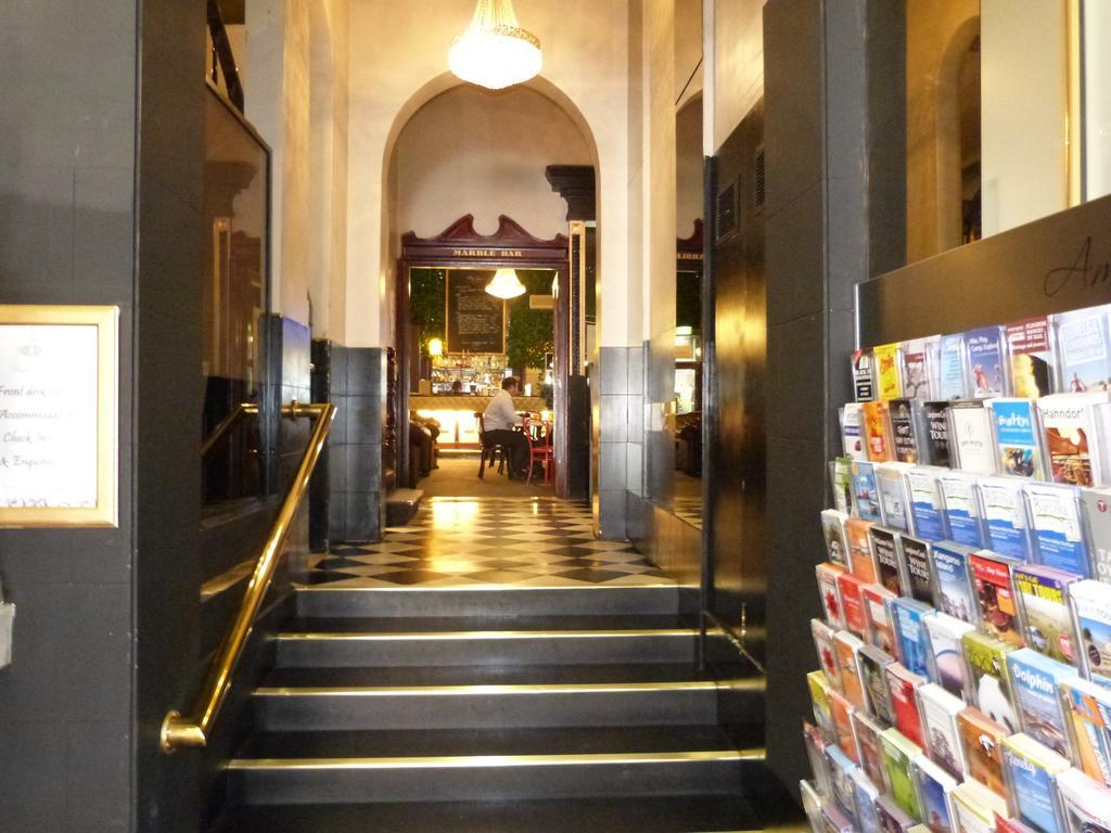 Ambassadors Hotel Аделаида Экстерьер фото